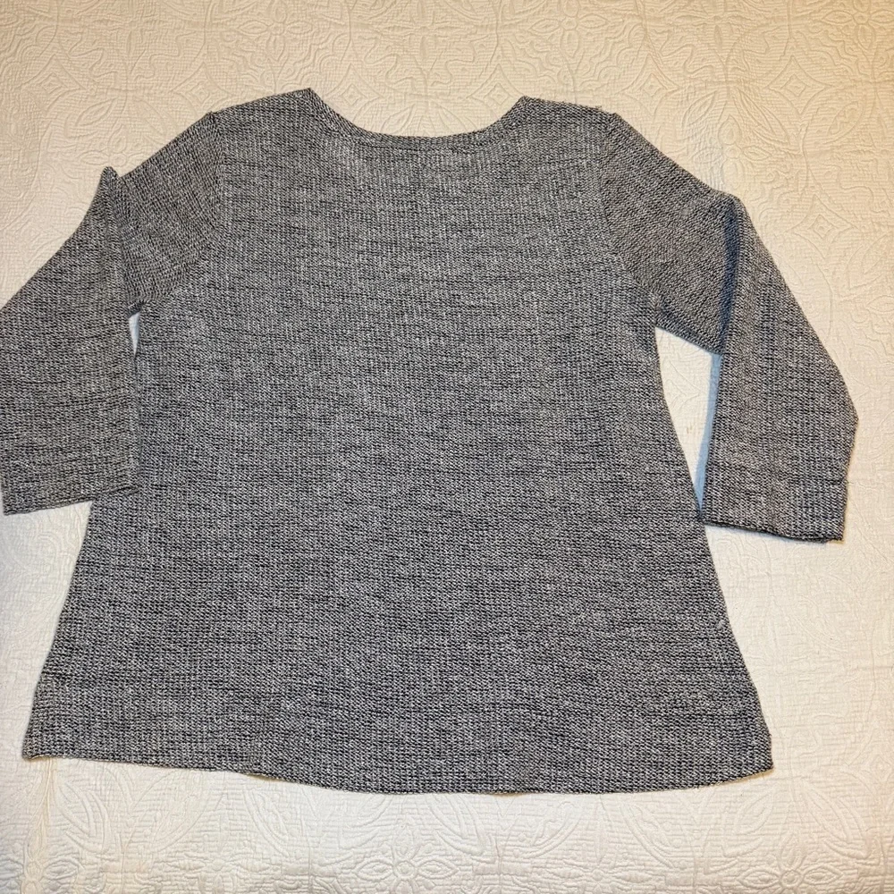 LOFT Gray Crew Neck Sweater